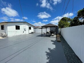4480 NW 170th St in Miami Gardens, FL - Building Photo - Building Photo