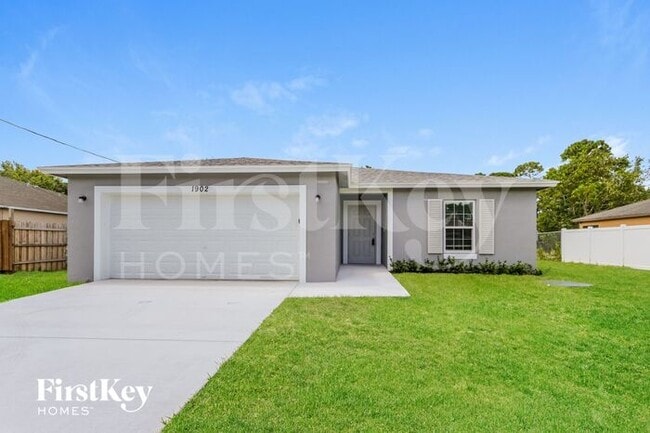 property at 1902 SW Janette Ave