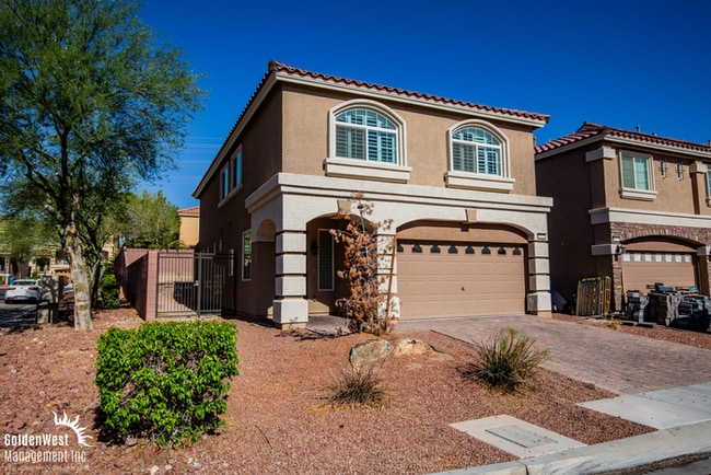 property at 8529 Fox Brook St
