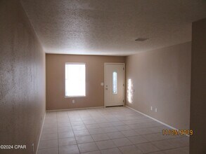 1104 W 19th Ct in Lynn Haven, FL - Building Photo - Building Photo