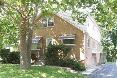 7804 Banks St, Unit 2 - South in Justice, IL - Building Photo
