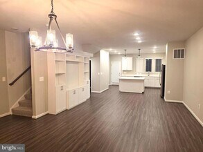 311 Ibis Ct in Laurel, MD - Building Photo - Building Photo