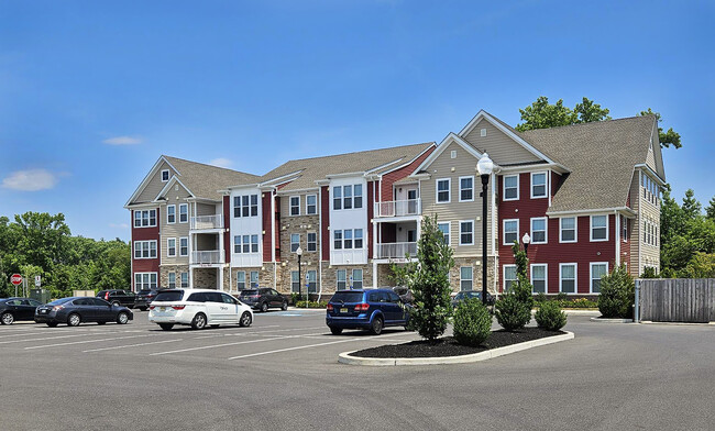 The Willows at Hartford Road in Medford, NJ - Building Photo - Building Photo