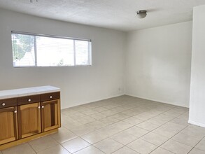 1511 Yale St, Unit H in Santa Monica, CA - Building Photo - Building Photo