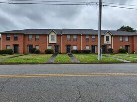 Brookline 32 in Decatur, AL - Building Photo