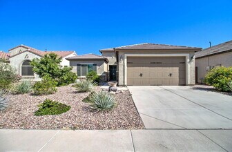 6570 W Sonoma Way in Florence, AZ - Building Photo - Building Photo