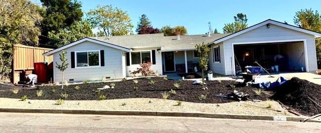 property at 5 Dickenson Dr