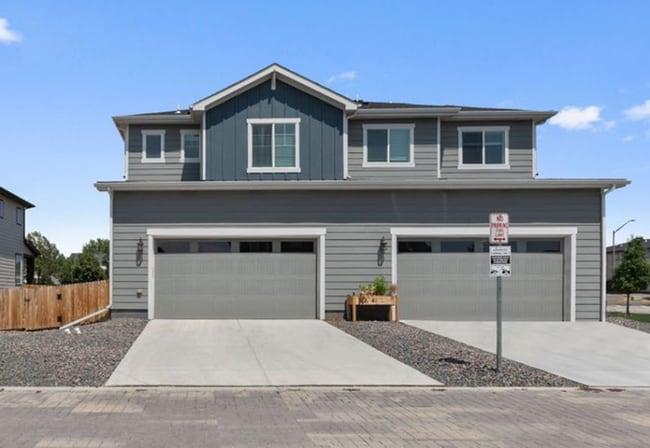 1209 Bon Homme Richard Dr in Fort Collins, CO - Foto de edificio - Building Photo