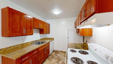 18199 Happy Ln in Sonoma, CA - Building Photo - Building Photo