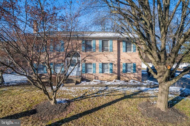 property at 1957 Lincoln Ave