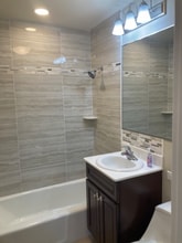 516 W Eastman St, Unit 2C in Arlington Heights, IL - Foto de edificio - Building Photo