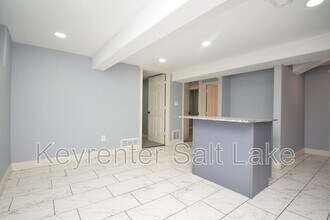 33 E Cleveland Ave in Salt Lake City, UT - Building Photo - Building Photo
