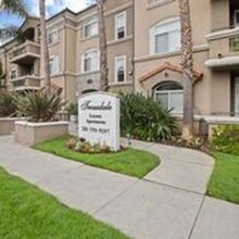 Trousdale Apartments in Los Angeles, CA - Building Photo - Interior Photo