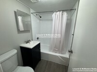 1128 Commonwealth Ave, Unit A in Boston, MA - Building Photo - Building Photo