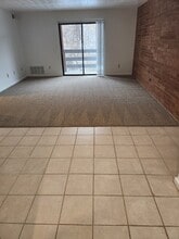 Pebble Creek in Bethel Park, PA - Building Photo - Building Photo