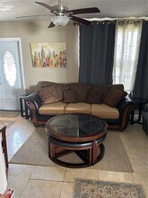 300 NW 179th Terrace in Miami, FL - Building Photo - Building Photo