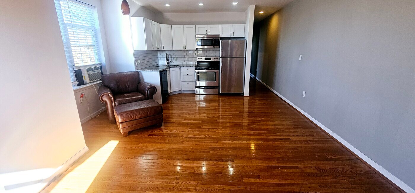 362 W Ritner St in Philadelphia, PA - Foto de edificio