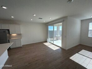 17709 W Turquoise Ave in Glendale, AZ - Building Photo - Building Photo