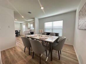 11079 N Lake Mist Ln in Willis, TX - Building Photo - Building Photo