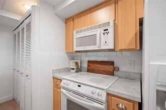 5700 Mariner St in Tampa, FL - Building Photo - Building Photo