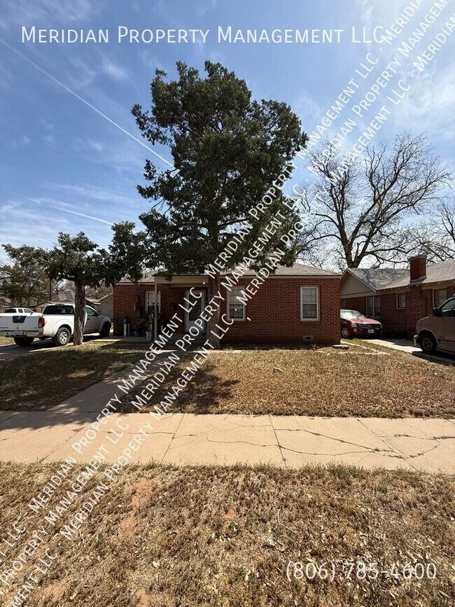 property at 1613 Ave Y