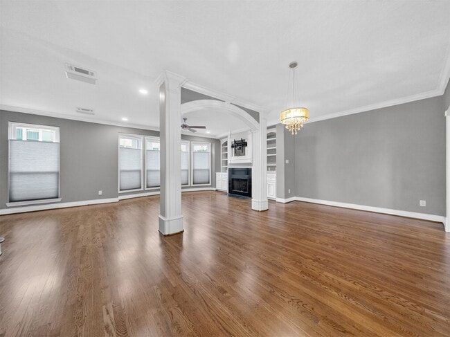 1978 Indiana St in Houston, TX - Building Photo - Building Photo