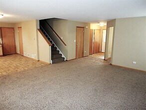 1757 Ivy Ln in Montgomery, IL - Building Photo - Building Photo