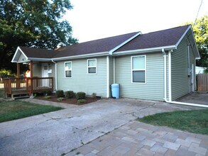 501 Clinkscales Rd in Columbia, MO - Building Photo - Building Photo