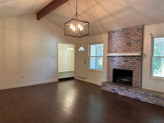 4715 Ridgeline Dr in Arlington, TX - Building Photo - Building Photo