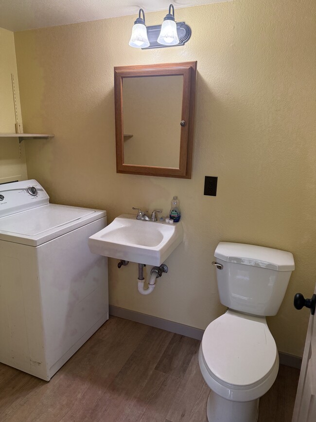 2896 Orchard Ave in Grand Junction, CO - Building Photo - Building Photo