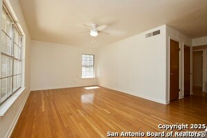 922 Sumner Dr in San Antonio, TX - Building Photo - Building Photo