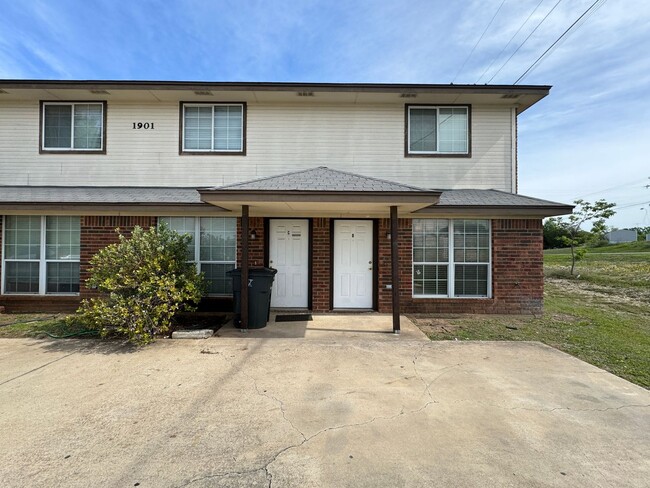 1901 Monte Carlo Ln in Killeen, TX - Building Photo - Building Photo