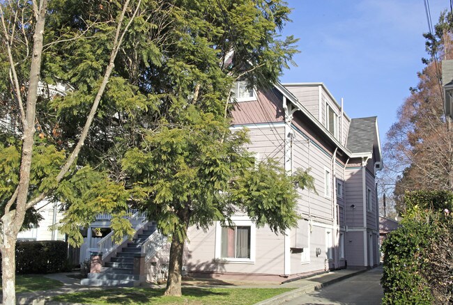 2021 San Antonio Ave in Alameda, CA - Building Photo - Building Photo
