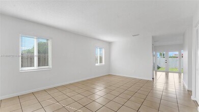 4208 SW 136th Pl in Miami, FL - Building Photo - Building Photo