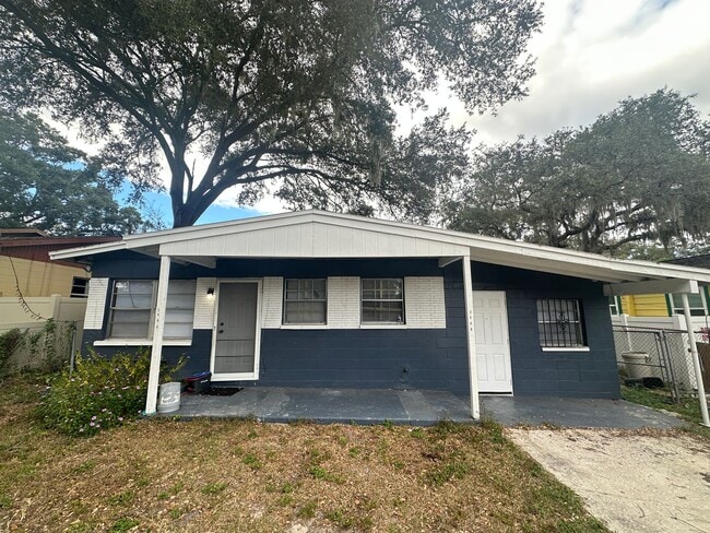 property at 3408 E Lambright St
