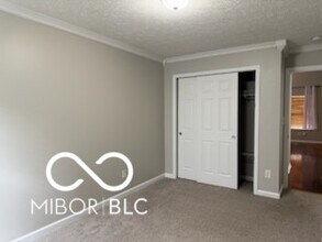 10450 Lookout Ln in Indianapolis, IN - Building Photo - Building Photo