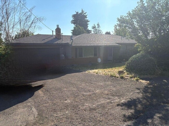property at 1726 Winona Way