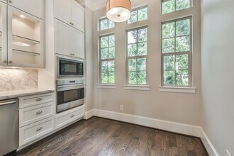 70 Wooded Park Pl in Spring, TX - Building Photo - Building Photo