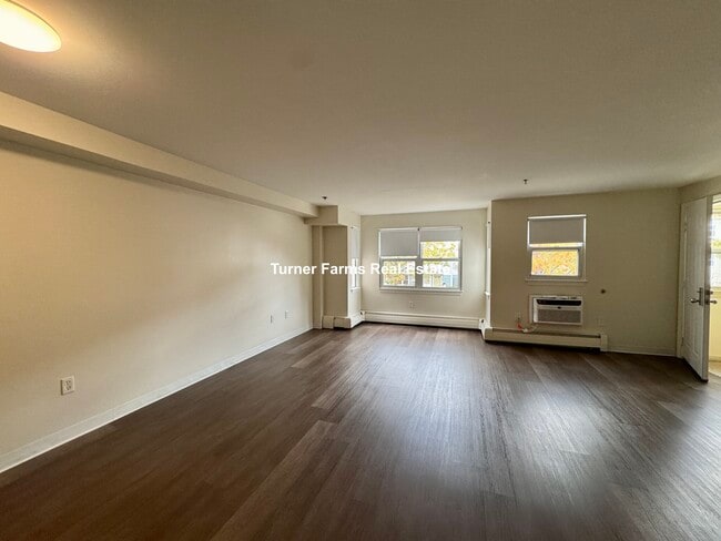 2 Smith St, Unit BB in Boston, MA - Building Photo - Building Photo