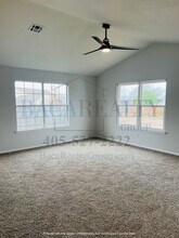 1044 Shadowlake Rd in Norman, OK - Building Photo - Building Photo