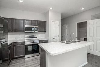 Brynn Mar Crossing - Brand New Townhomes in Pataskala, OH - Foto de edificio - Interior Photo