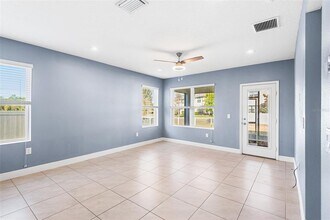 1848 Oak Hammock Ct in Lutz, FL - Building Photo - Building Photo