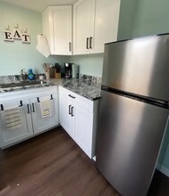 6515 113th St North, Unit B in Seminole, FL - Building Photo - Building Photo