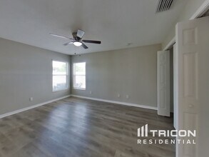 8502 Deer Chase Dr in Riverview, FL - Building Photo - Building Photo