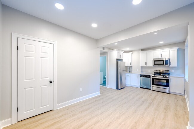 120 Berkshire St, Unit 3 in Cambridge, MA - Building Photo - Building Photo