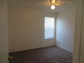 2217 Katy Ln in Georgetown, TX - Building Photo - Building Photo