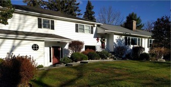 2307 Hawthorne Dr in Yorktown Heights, NY - Building Photo