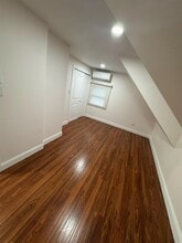 7 Astronomy Ln in Levittown, NY - Building Photo - Building Photo