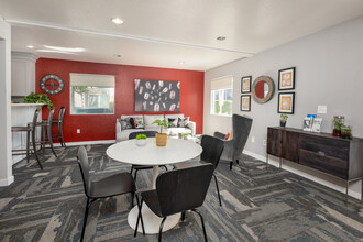 Morningside Creek in Sacramento, CA - Building Photo - Interior Photo