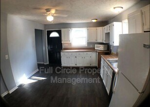 7418 S 41st St in Bellevue, NE - Building Photo - Building Photo